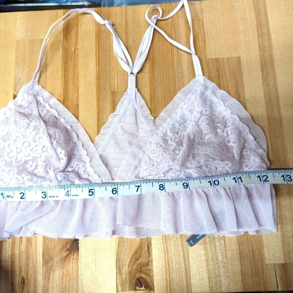 Aerie Lilac Purple Lace and Chiffon Triangle Bralette Racer back S